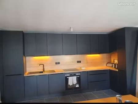 particulier magnifique t3 neuf – 64 m² – meublé – dpe a – parking sécurisé – proche gare s