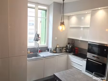appartement 3 pièces 76 m² etage 3