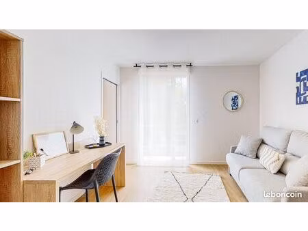 studio 1 pièce 26 m²