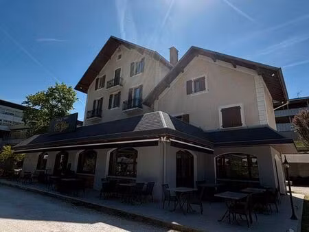 immeuble 10 pièces 757 m²