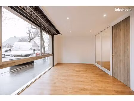 local commercial 60m2 - annecy - avenue de genève - refait à neuf