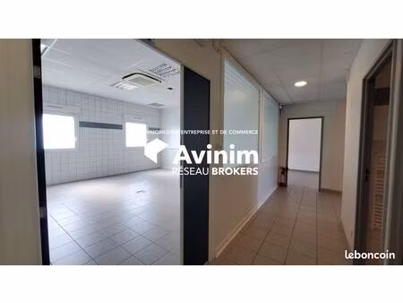 local 283 m² archamps