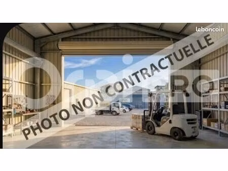 local d'activité 77 m²