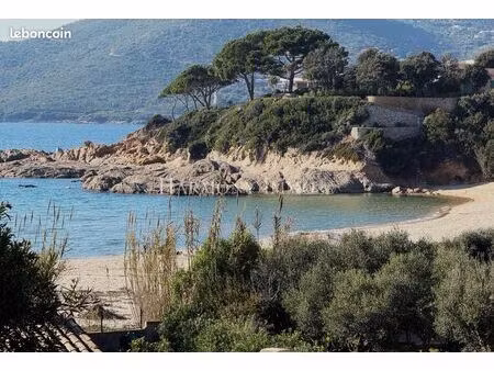 villa 3 pièces 80 m²