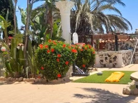 villa de standing 11 pièces