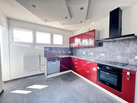 appartement 3 pièces 63 m²