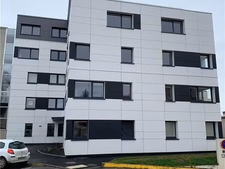 studio 1 pièce 26 m²