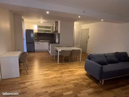à louer – bel appartement 2 pièces de 55 m²  entièrement meublé à neuf  au pied du rer b c