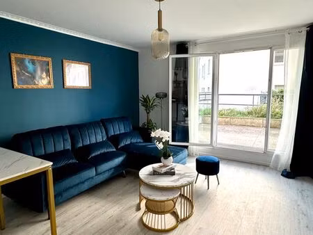 bel appartement 3 pièces avec grande terrasse et parking - le blanc mesnil