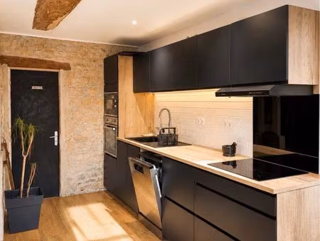 maison de charme en pierre – 120 m² – 5 chambres – grande terrasse