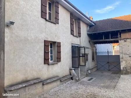 loue maison neuville sur seine