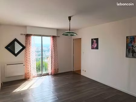 rodez  appartement t3  calme  parking  800m iut fac  colocation