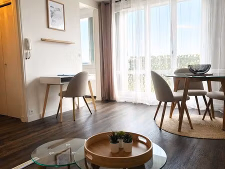 t1 meublé 26 m² + cave – proche utt / iut / epf