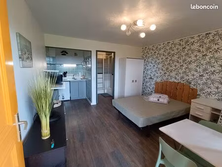 joli studio meublé tout inclus