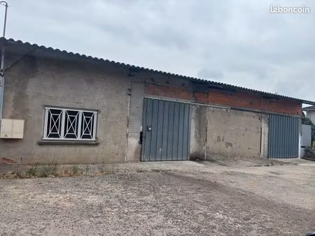 hangar industriel