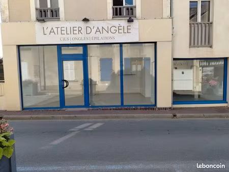 à louer – local commercial de 35 m² – arromanches