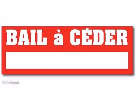 reprise bail commercial avec vitrine 205 m2 (tous commerces excepté alimentaire)