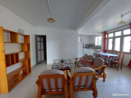 location à l'année f3 meublé anse mitan au trois ilets