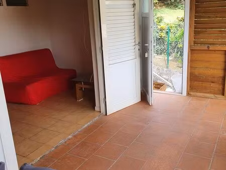 petit f2 meublé climatisé
