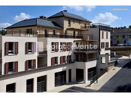 local commercial 191 m²