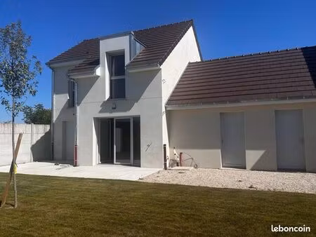maison neuve 3 ch + garage