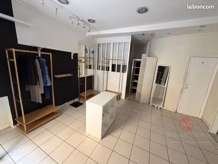 local commercial 77 m² bordeaux