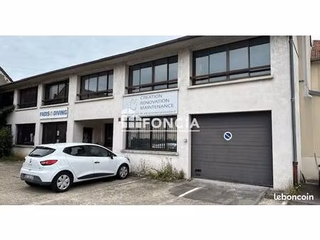 local commercial 8 pièces 270m² à louer 3485 - wissous 91320