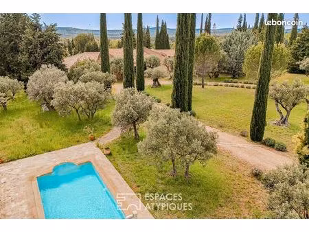 propriété 13 pièces 293 m²
