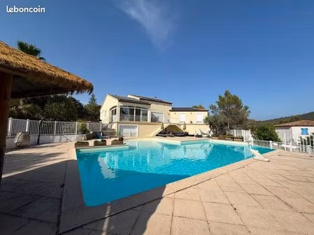 exceptionnel  villa  de prestige à cuers
