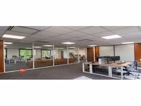 bureaux 107 m² massy