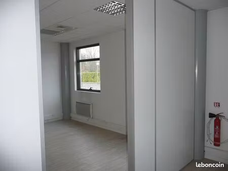 bureaux a louer - 50 m2 - z.a. techniparc - 91240 saint michel sur orge