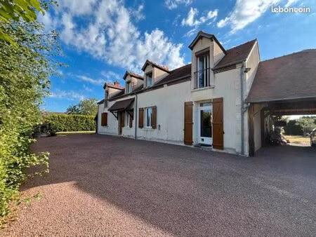 longère 5 pièces 171 m²