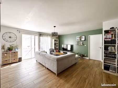 maison 5 pièces 108 m²