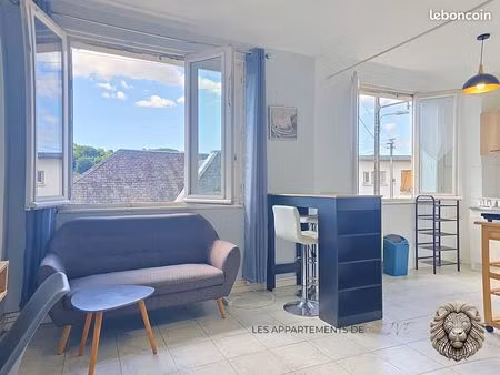 studio 1 pièce 30 m²