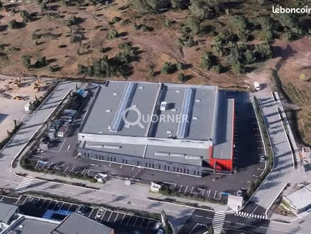 entrepôt 1500 m² fréjus