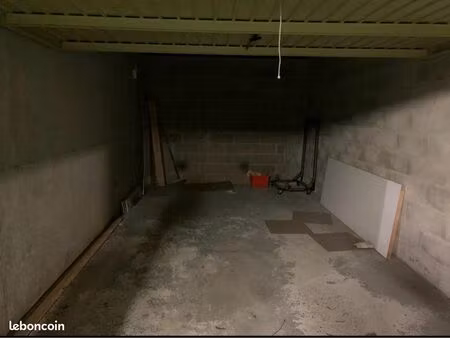 box parking