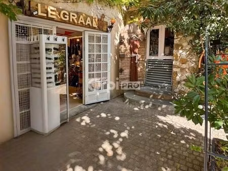 local commercial 22 m²