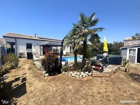 pavillon 4 pièces 82 m²