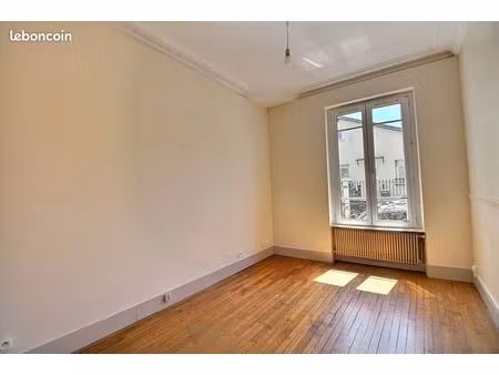 appartement 2 pièces 34 m²