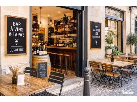 bordeaux saint-paul – bar à vins / tapas de charme avec terrasse et caves voûtées