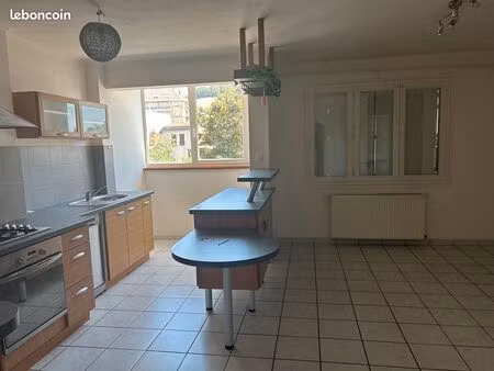 apparterment de 78 m² au rdc d'une petite copropriété
