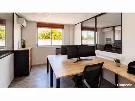 bureau professionnel équipé & salle de réunion