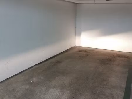 parking couvert sécurisé à louer – gare noisy-le-sec (4 min à pied) – 55 /mois
