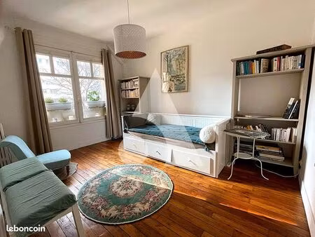 appartement 2 pièces 51 m²