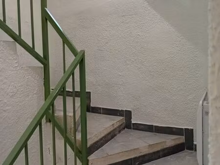 loue t2 35m2 en duplex la valette var 83160
