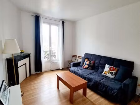 studio 1 pièce 26 m²