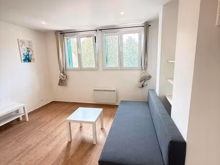 appartement f2 rer a