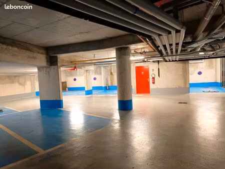 place de parking sécurisée – montreuil boissière la dhuys (ligne 11)