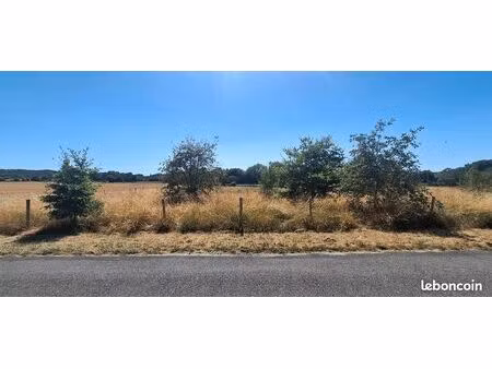 magnifique terrain de loisirs 7117m²