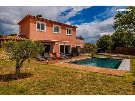 villa contemporaine 137 m² avec piscine – meublée ou non selon votre besoin – la crau les 